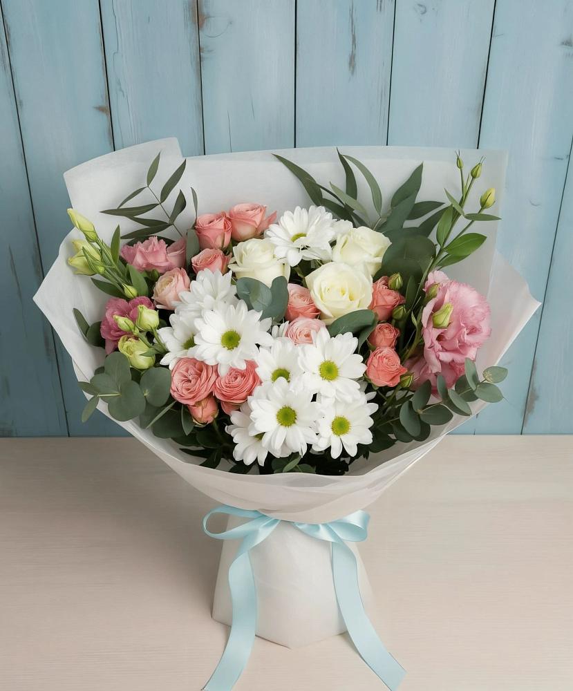 Букет цветов из: Розы, Лизиантусы и Хризантемы в Чистогорском
