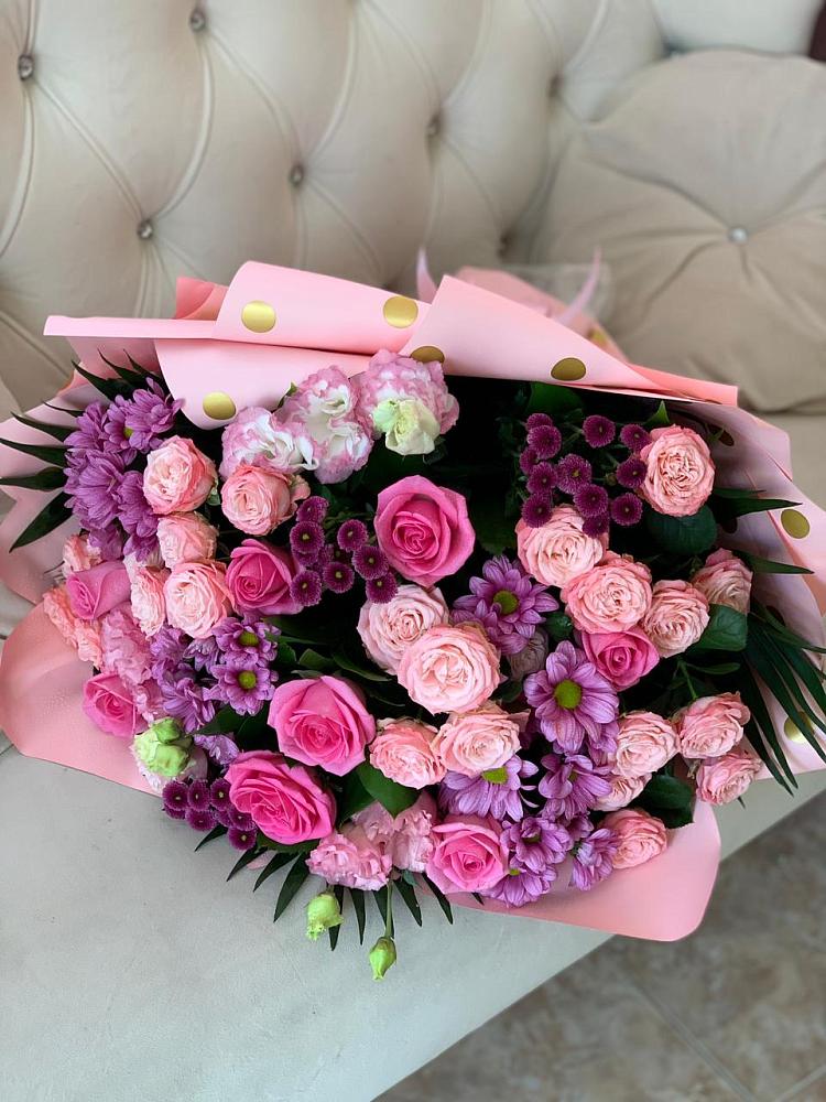 Букет цветов из: Хризантемы, Розы и Лизиантусы в Чистогорском