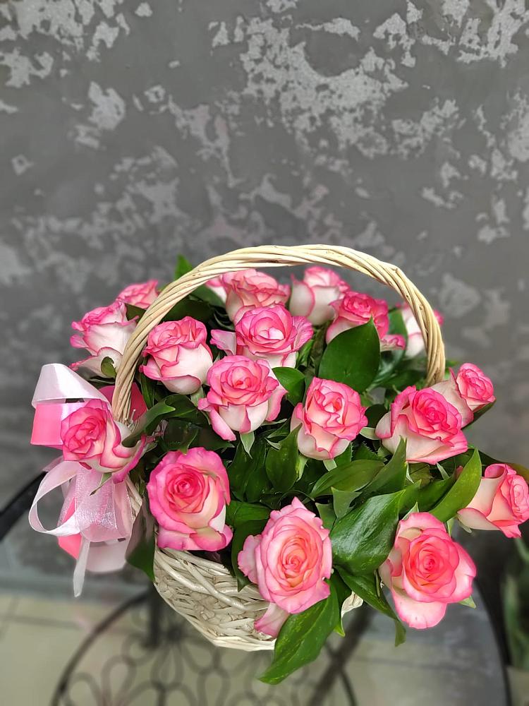 Цветочная композиция из Розы в корзине в Чистогорском