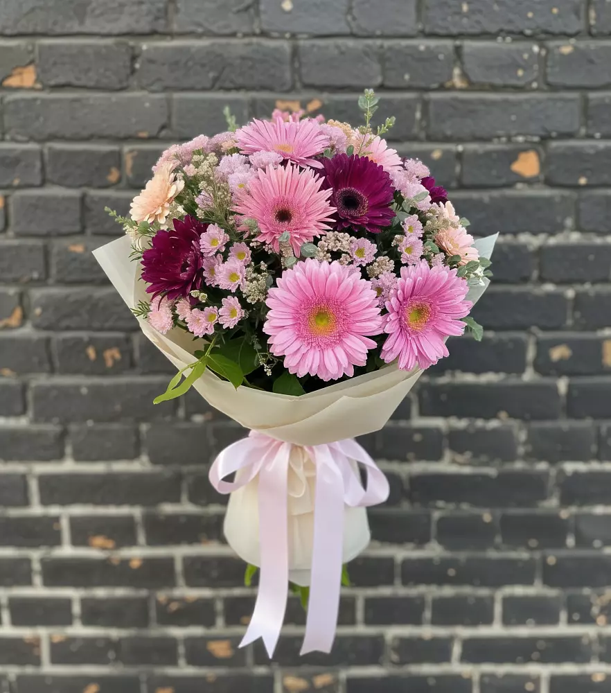 Букет цветов из: Герберы и Хризантемы в Чистогорском