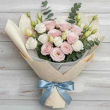 Букет цветов из:  Лизиантусы в Чистогорском