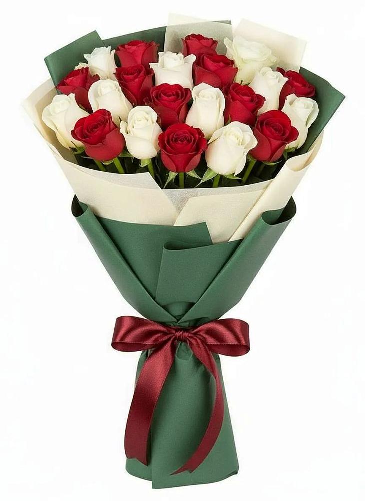 Букет Микс из красных и белых роз в Чистогорском