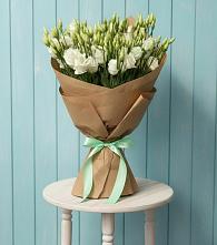 Букет цветов из:  Лизиантусы в Чистогорском