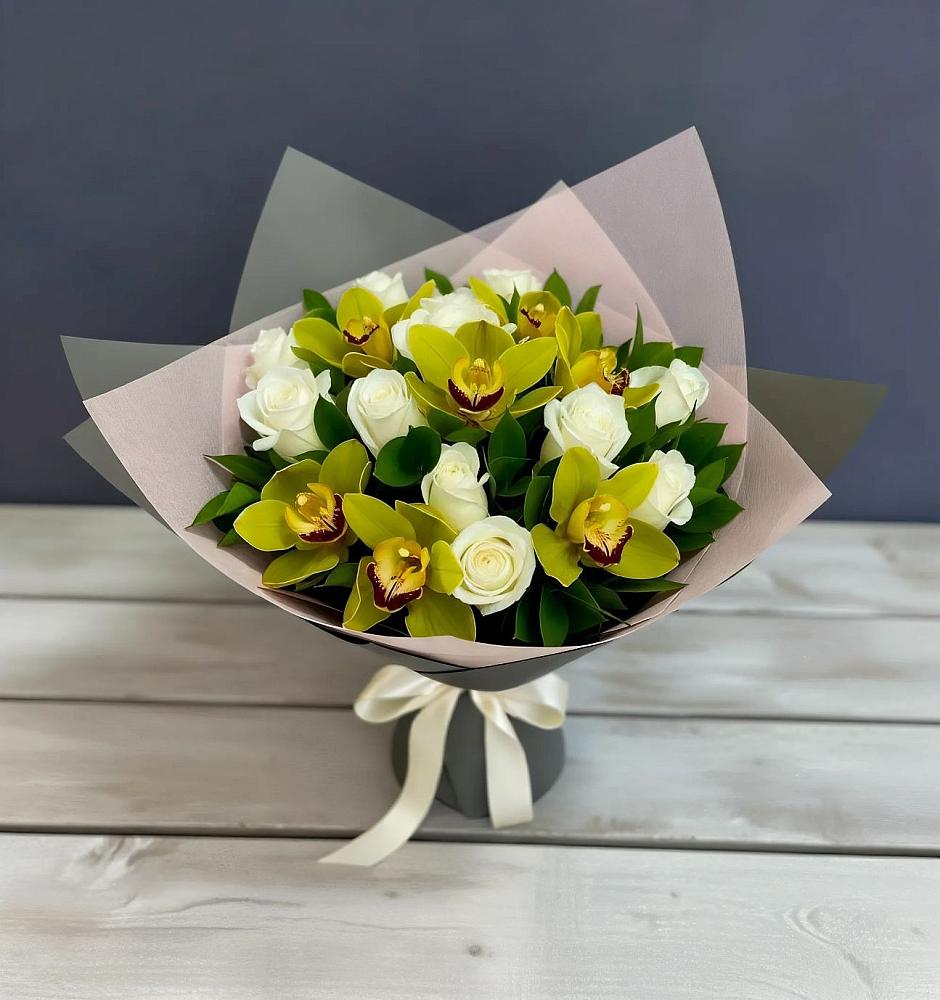 Букет цветов из: Орхидеи и Розы в Чистогорском