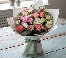 Букет цветов из:  Розы, Лизиантусы и Гвоздики в Чистогорском