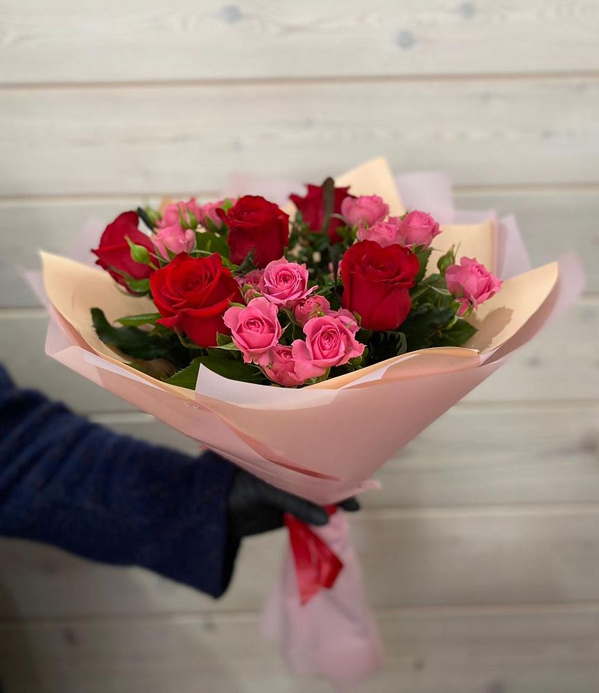 Букет цветов из: Розы в Чистогорском