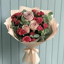 Букет цветов из:  Гвоздики и Розы в Чистогорском