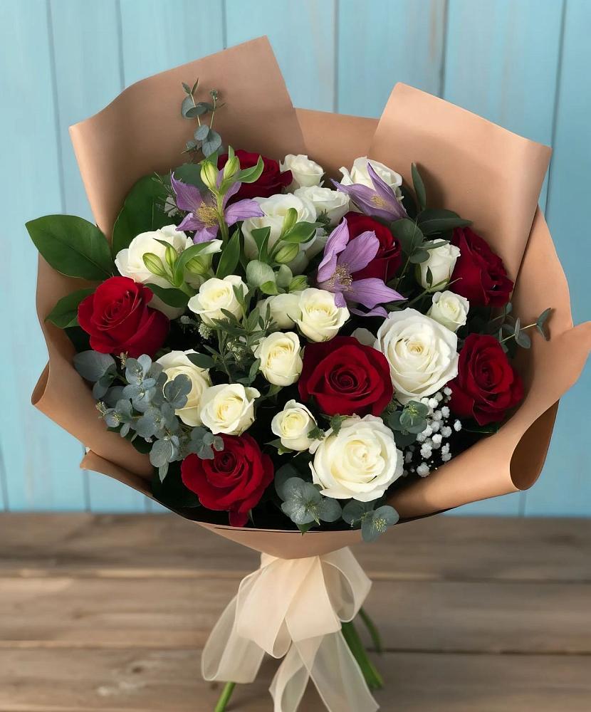 Букет цветов из: Розы и Альстромерии в Чистогорском