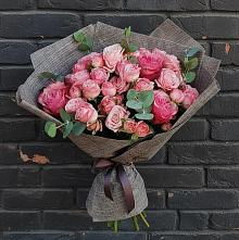 Букет цветов из:  Розы #REPLACE_PRED# Чистогорском