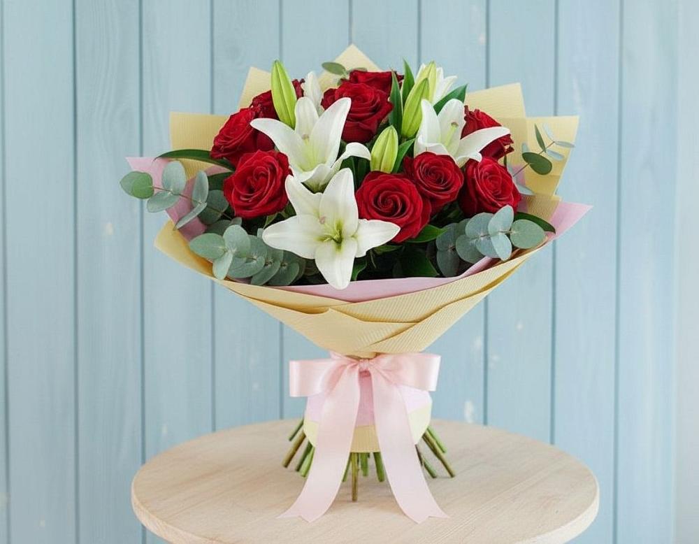 Букет цветов из: Лилии и Розы в Чистогорском